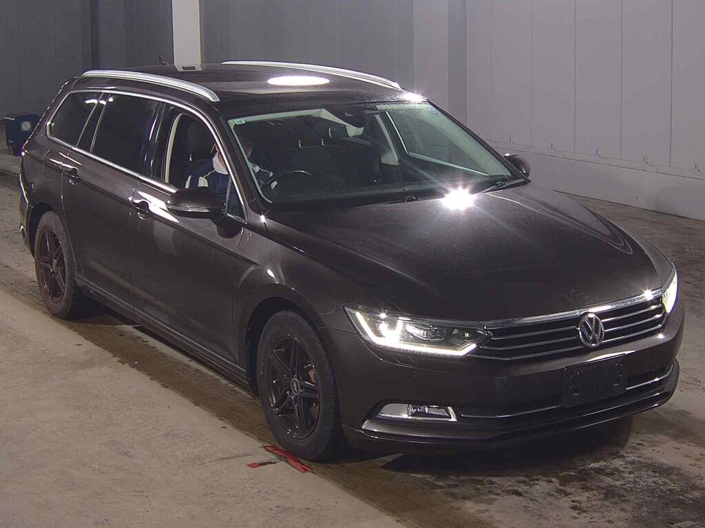 VOLKSWAGEN PASSAT VARIANT