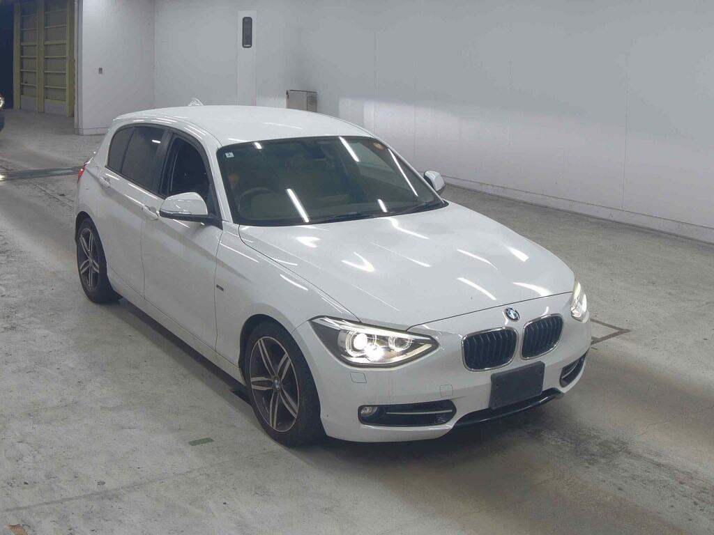BMW 1 SERIES