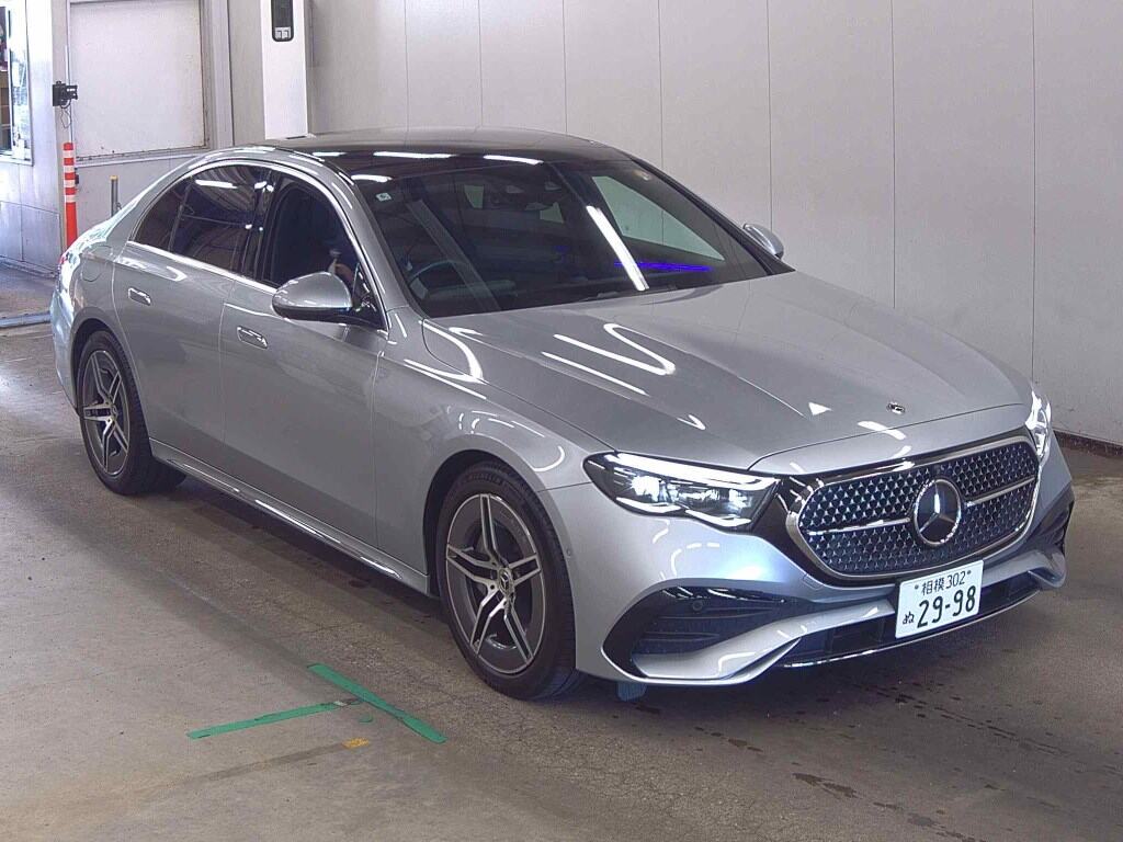 MERCEDES BENZ E-CLASS