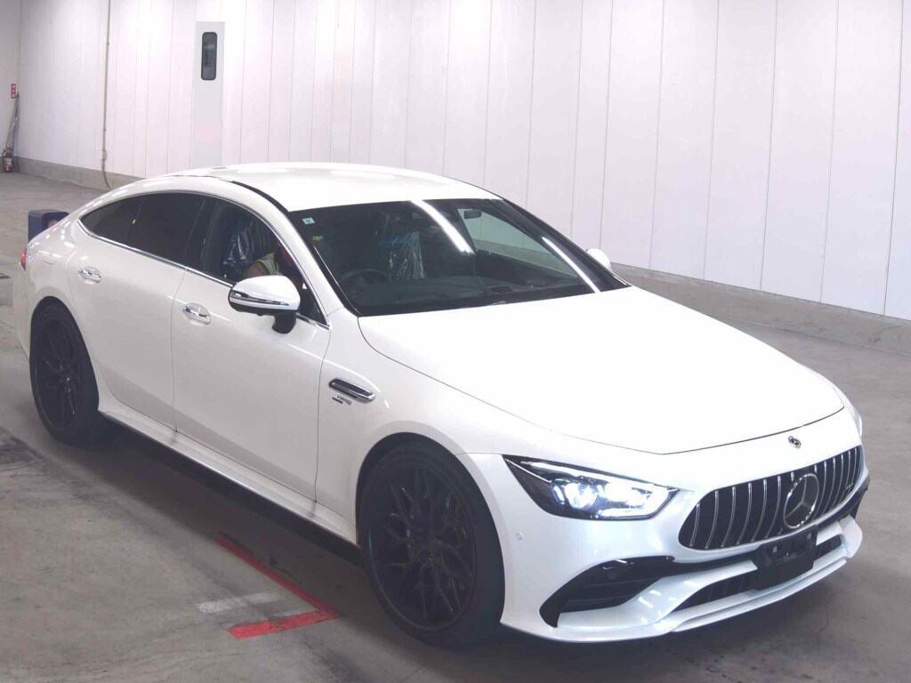 MERCEDES AMG GT
