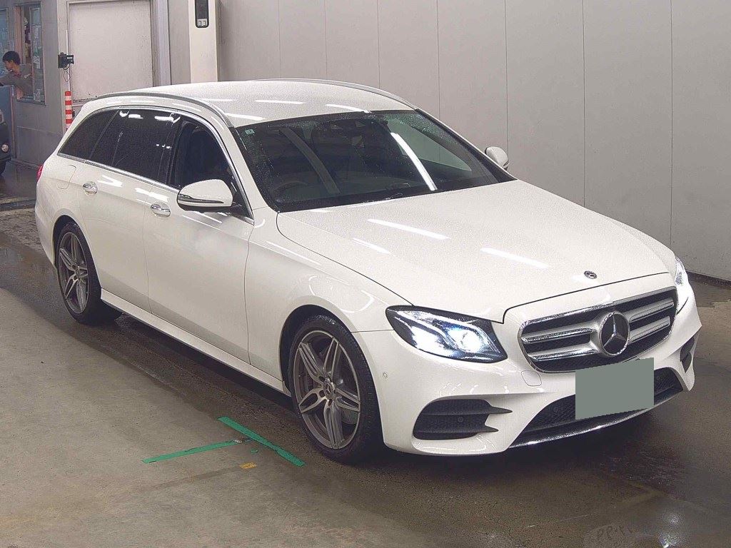 MERCEDES BENZ E-CLASS STATIONWAGON