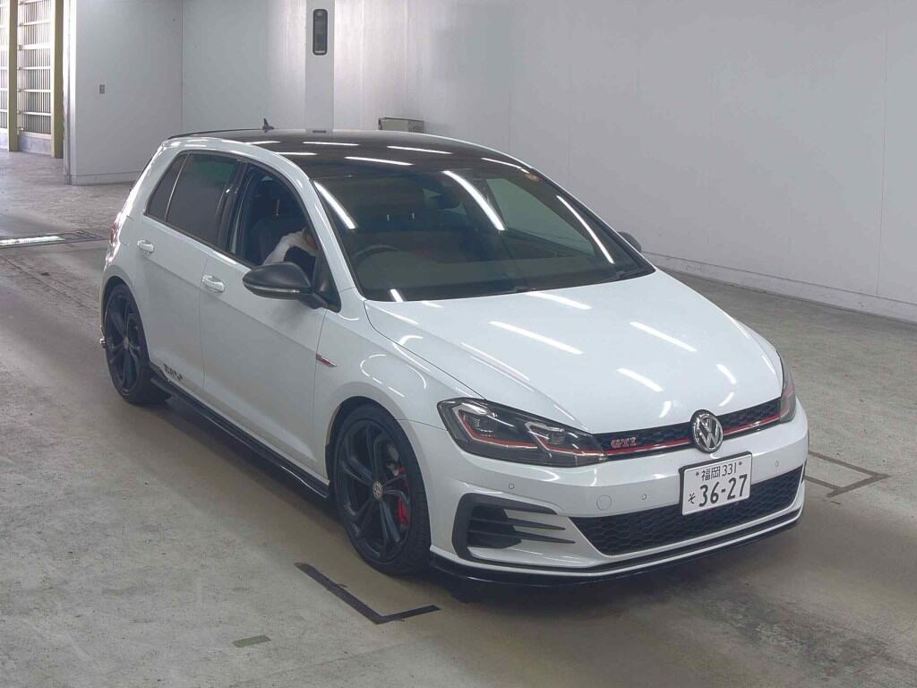 VOLKSWAGEN GOLF GTI