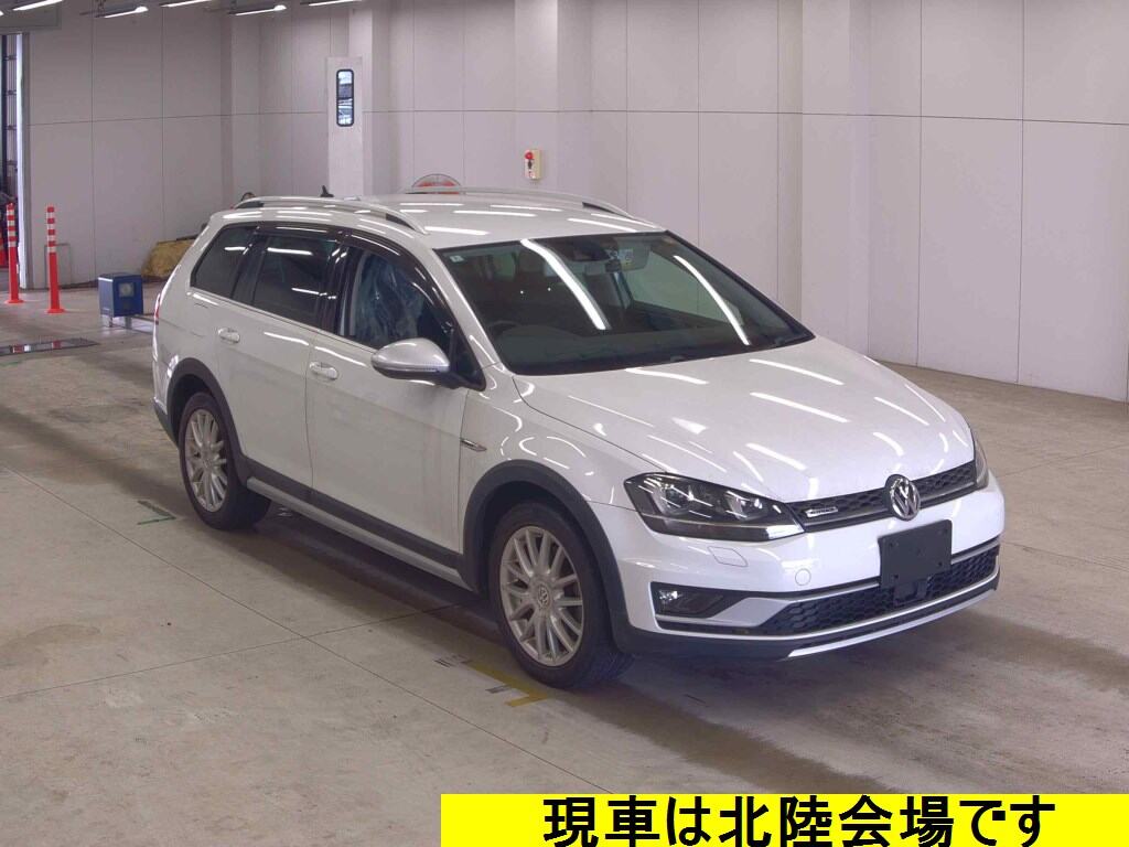VOLKSWAGEN GOLF ALLTRACK