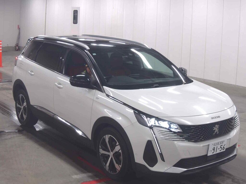 PEUGEOT 5008