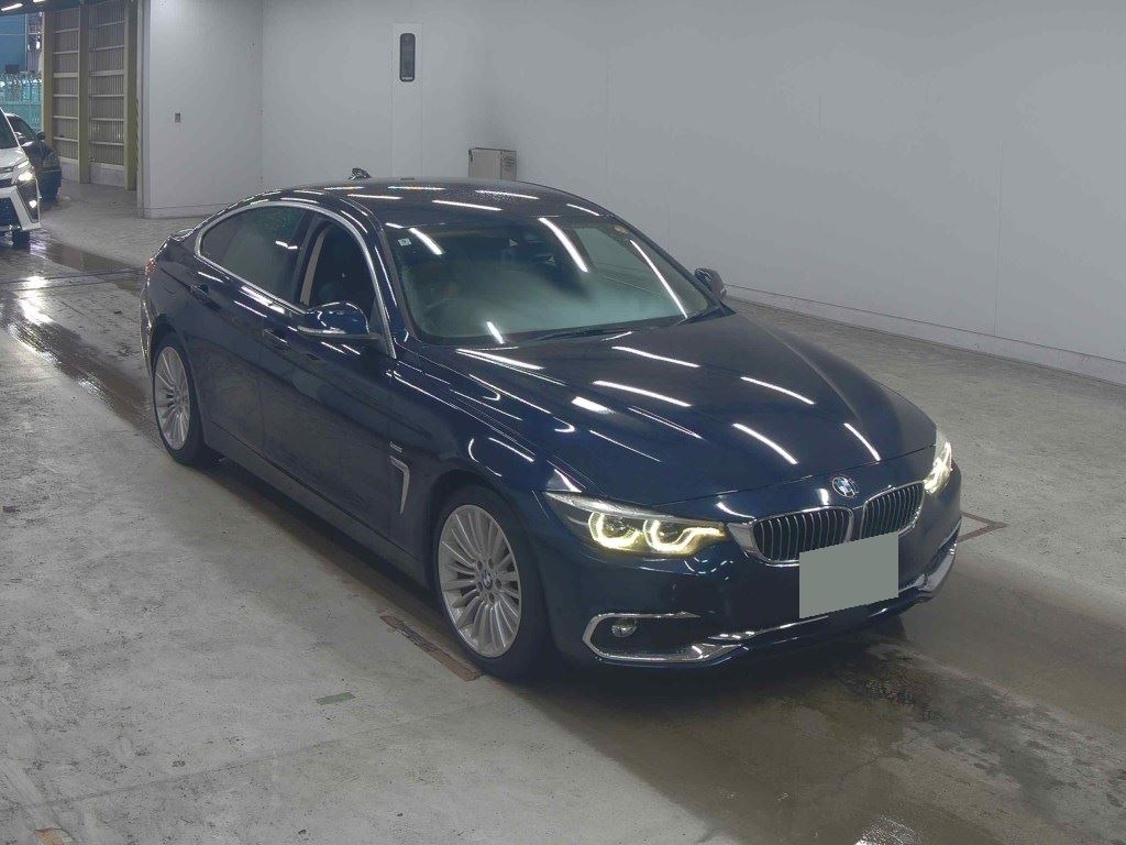 BMW 4 SERIES