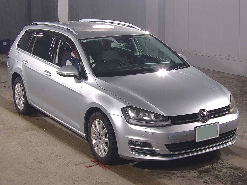 VOLKSWAGEN GOLF VARIANT