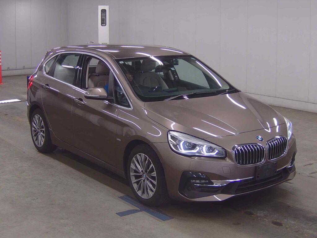 BMW 2 SERIES