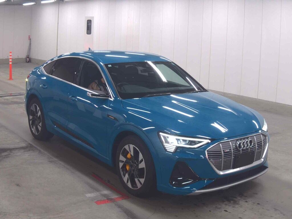AUDI E-TRON SPORTBACK