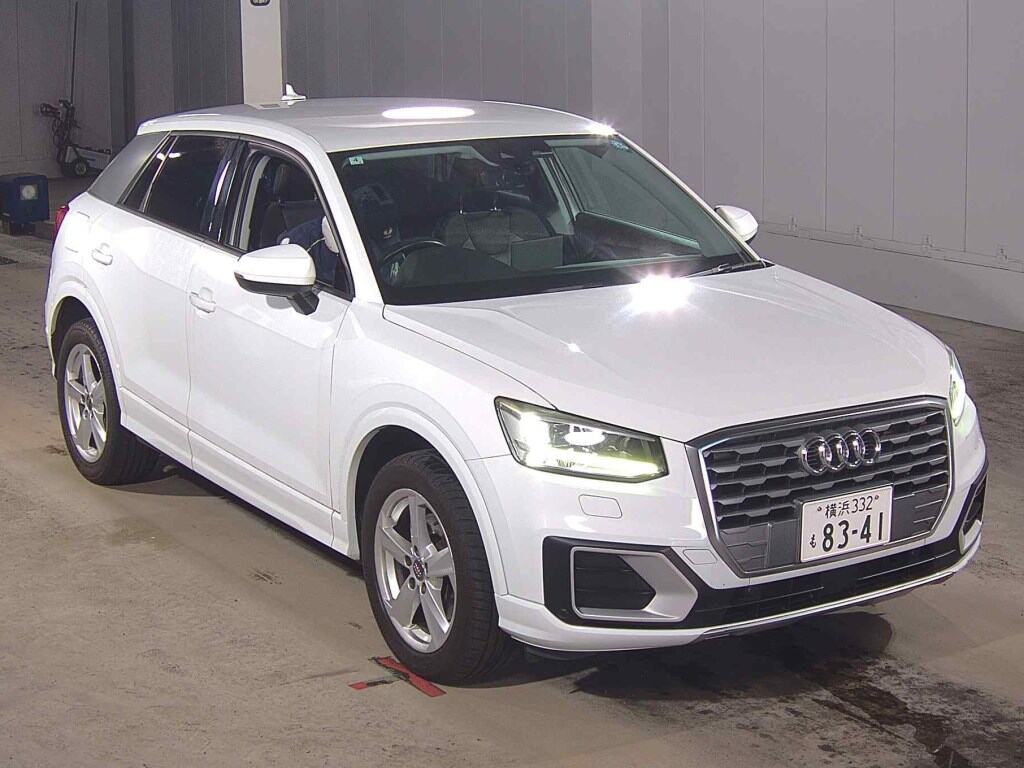 AUDI Q2