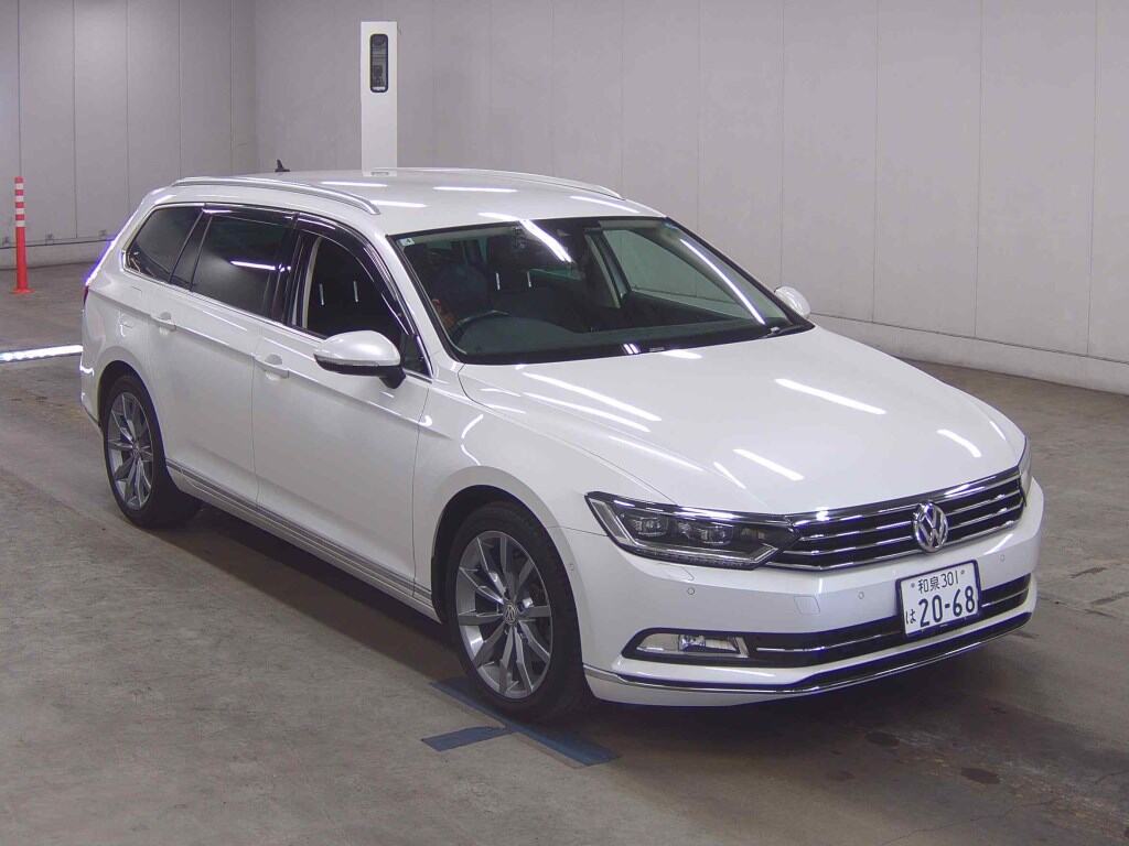 VOLKSWAGEN PASSAT VARIANT