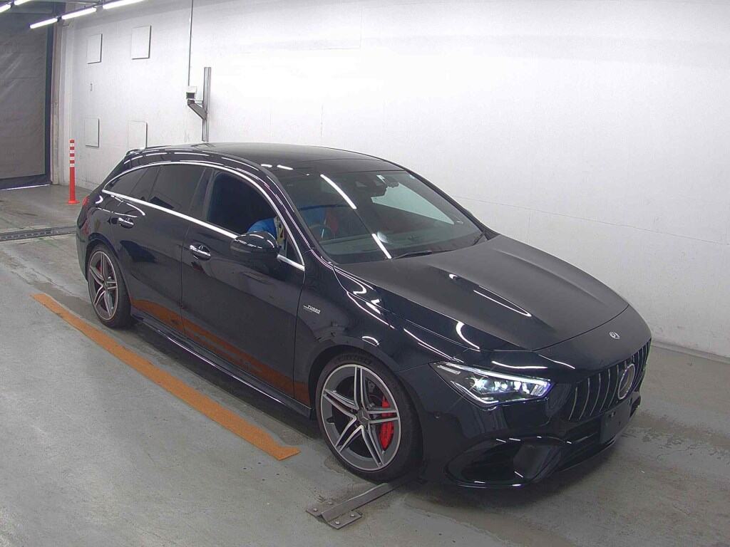 MERCEDES AMG CLA-CLASS SHOOTING BRAKE