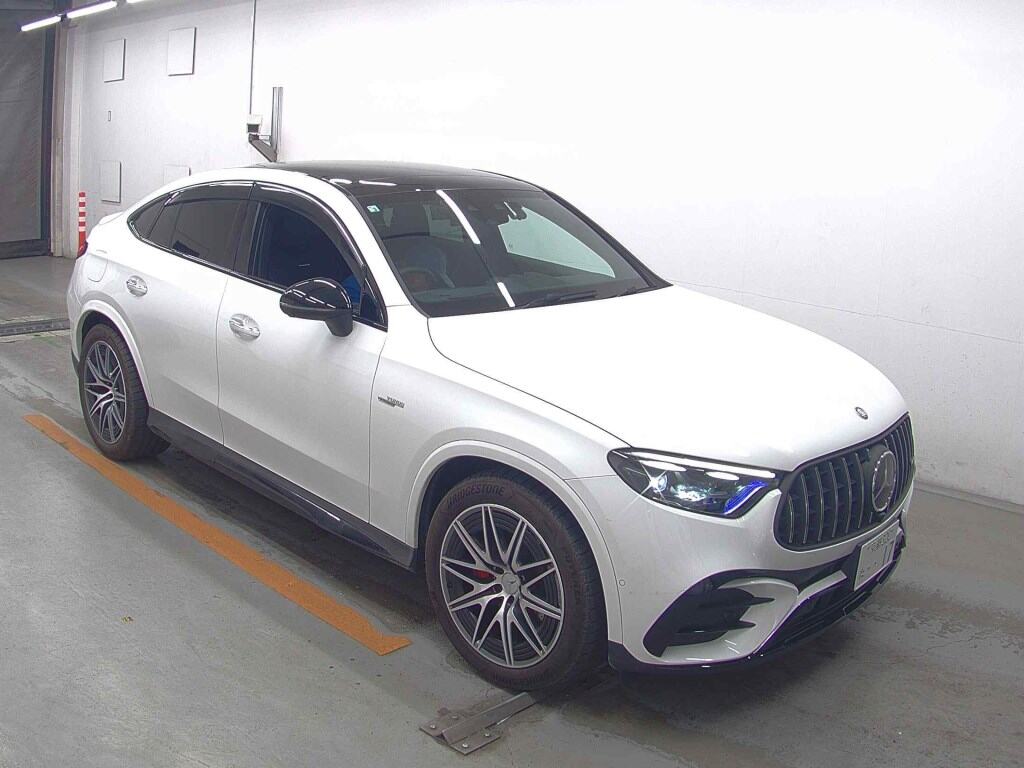 MERCEDES AMG GLC