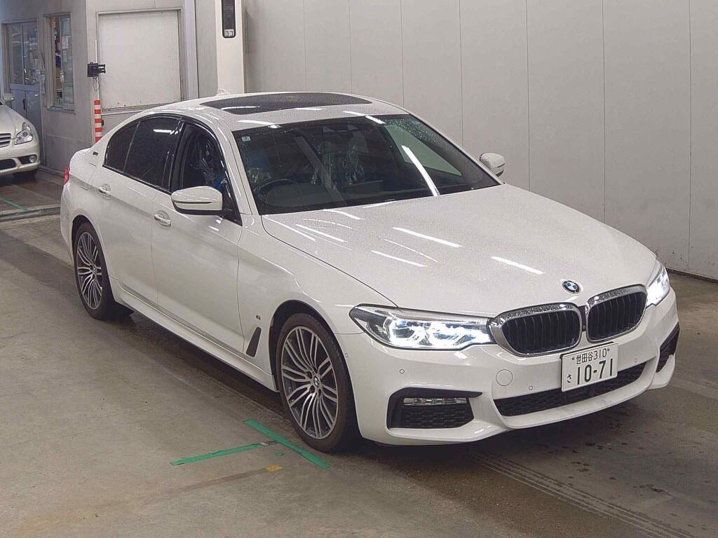 BMW 5 SERIES